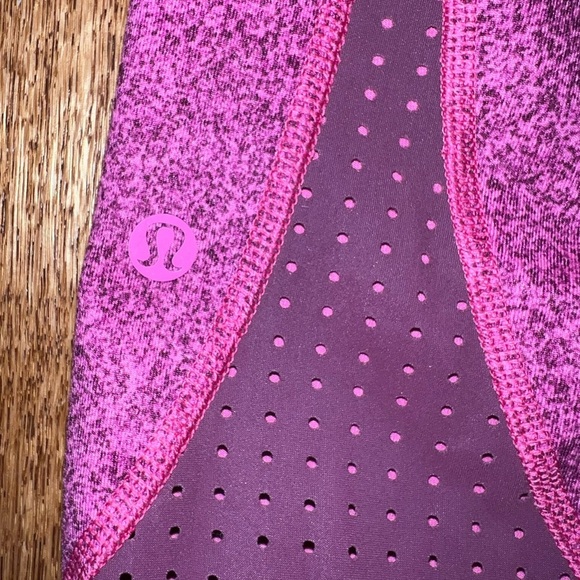 Lululemon workout pants! - Picture 3 of 4